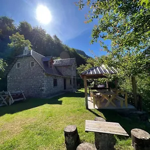  Maison d'hôtes Gjelaj