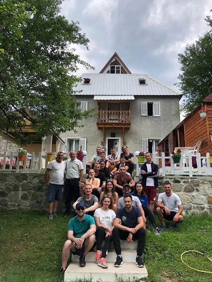 Гостевой дом Guesthouse Marashi Тети