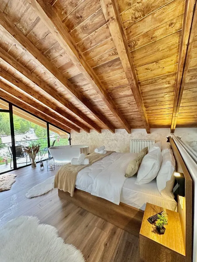Guesthouse Marashi Тети